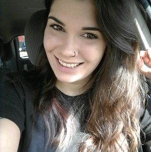 Meet your Posher, Catherine